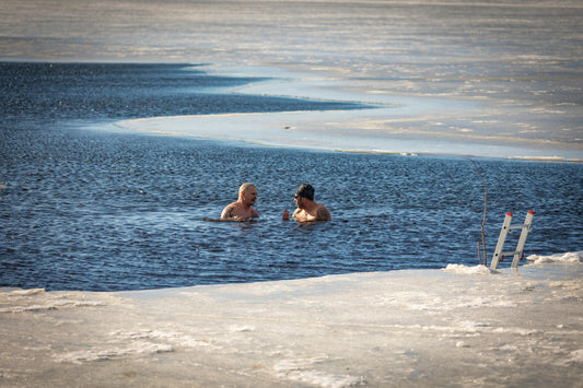 A Beginner's Guide to Cold Water Swimming: Taking the Plunge